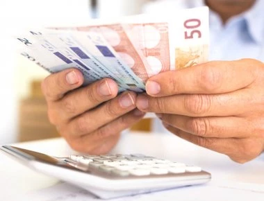 Έρχεται νέα ρύθμιση οφειλών express έως 120 δόσεις για τους πολύπαθους ελεύθερους επαγγελματίες